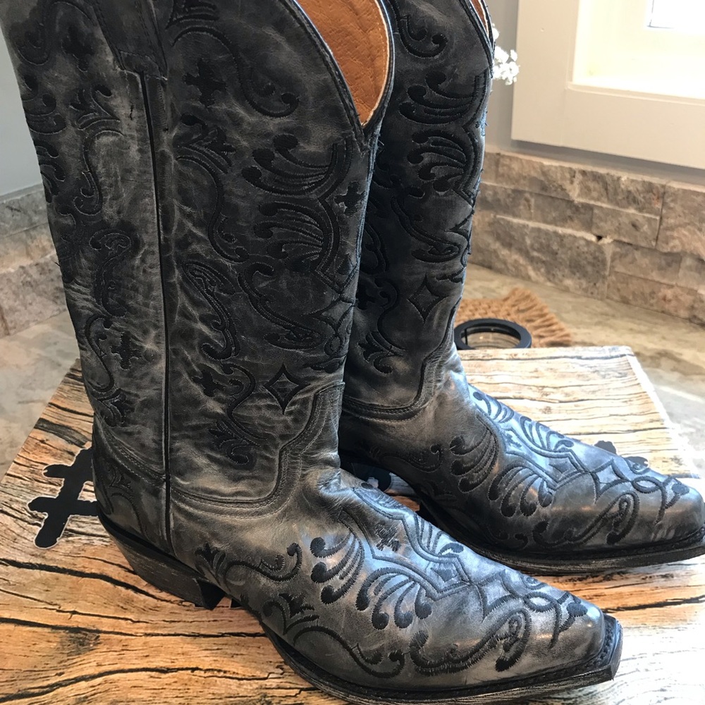Shyanne Western Boots Size 8.5